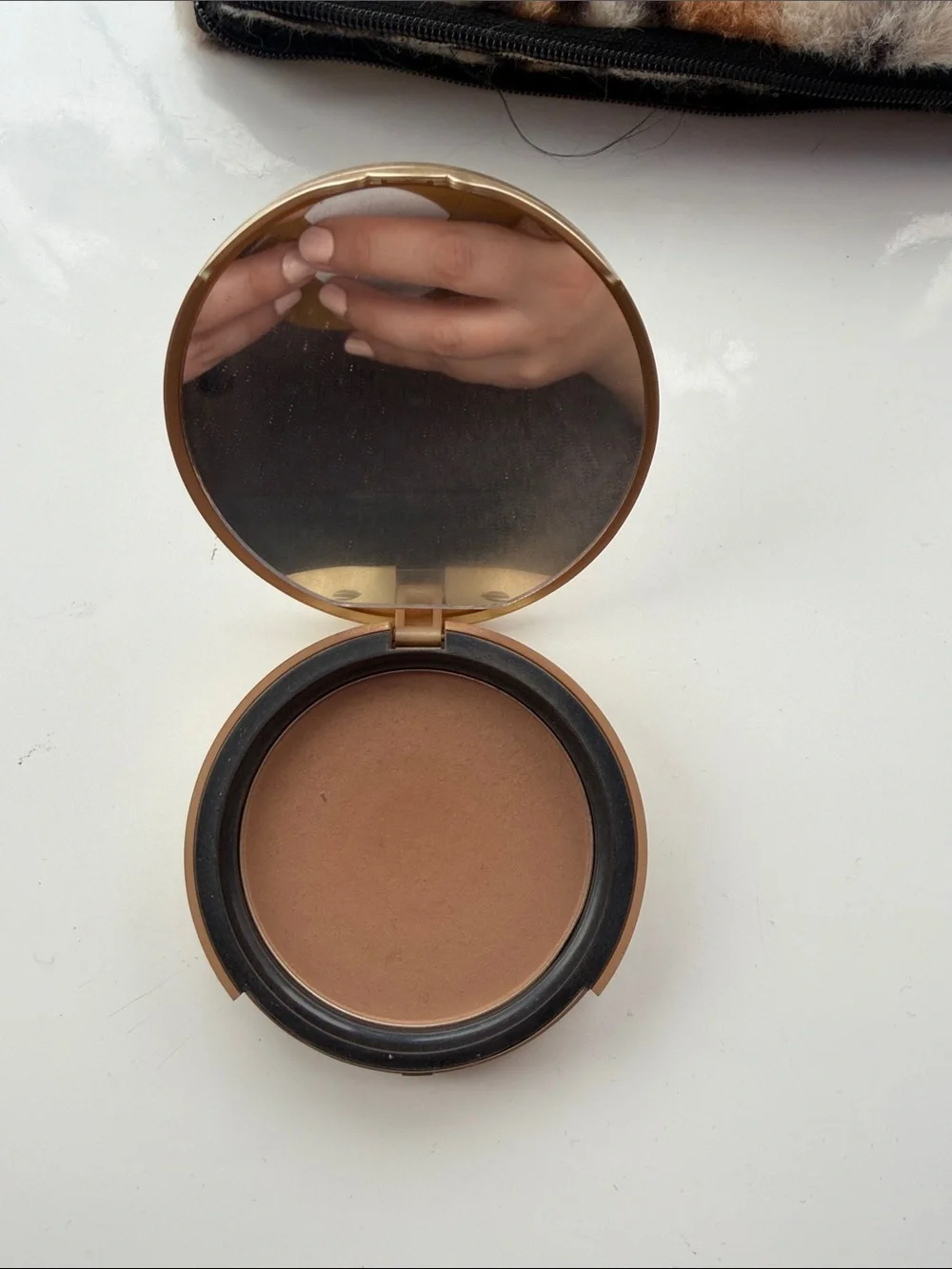 Too Faced Matte Bronzer Compact in Brown